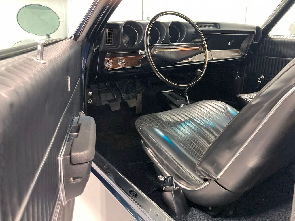 Used 1969  Oldsmobile  image 46