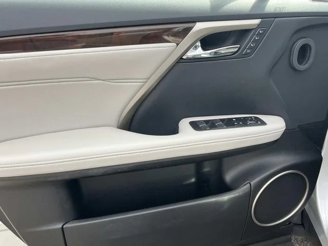 Used 2019 Silver Lexus 350 image 29