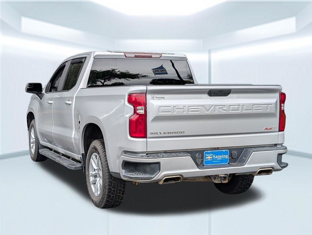 Used 2019 Silver Chevrolet RST image 4