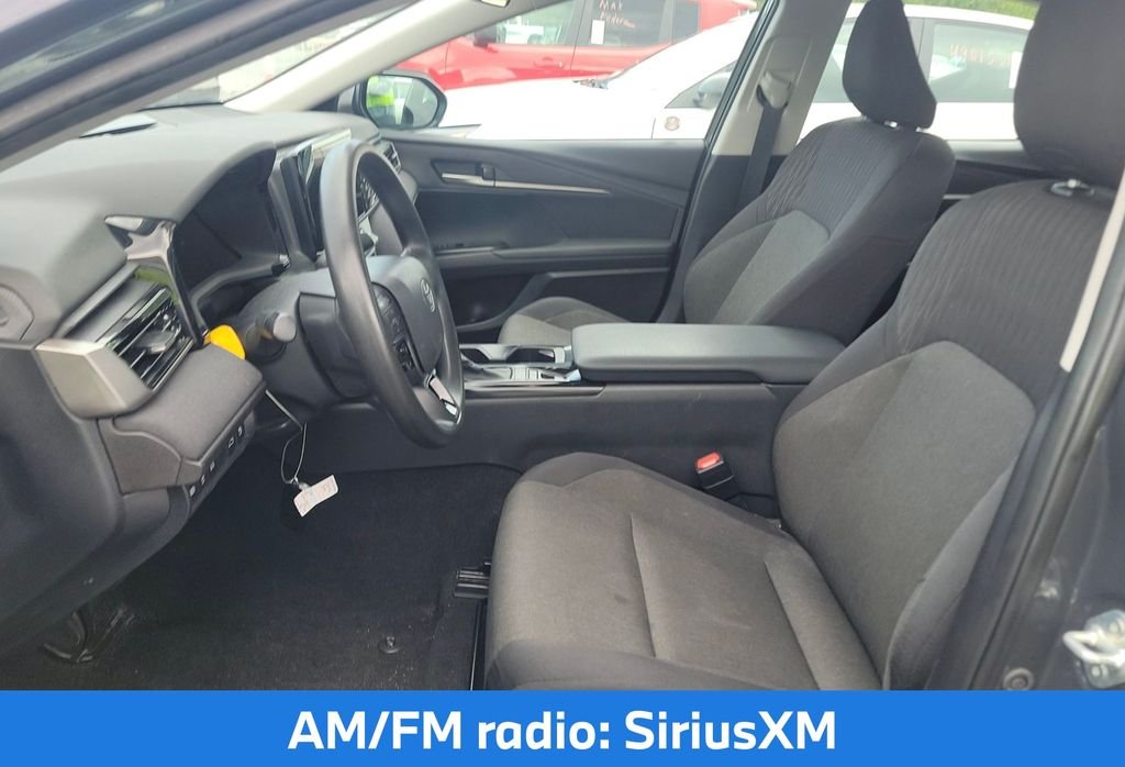 Used 2025 Gray Toyota SE image 6