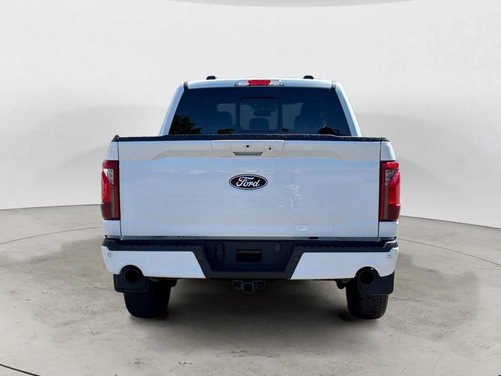Used 2024 White Ford XLT image 6