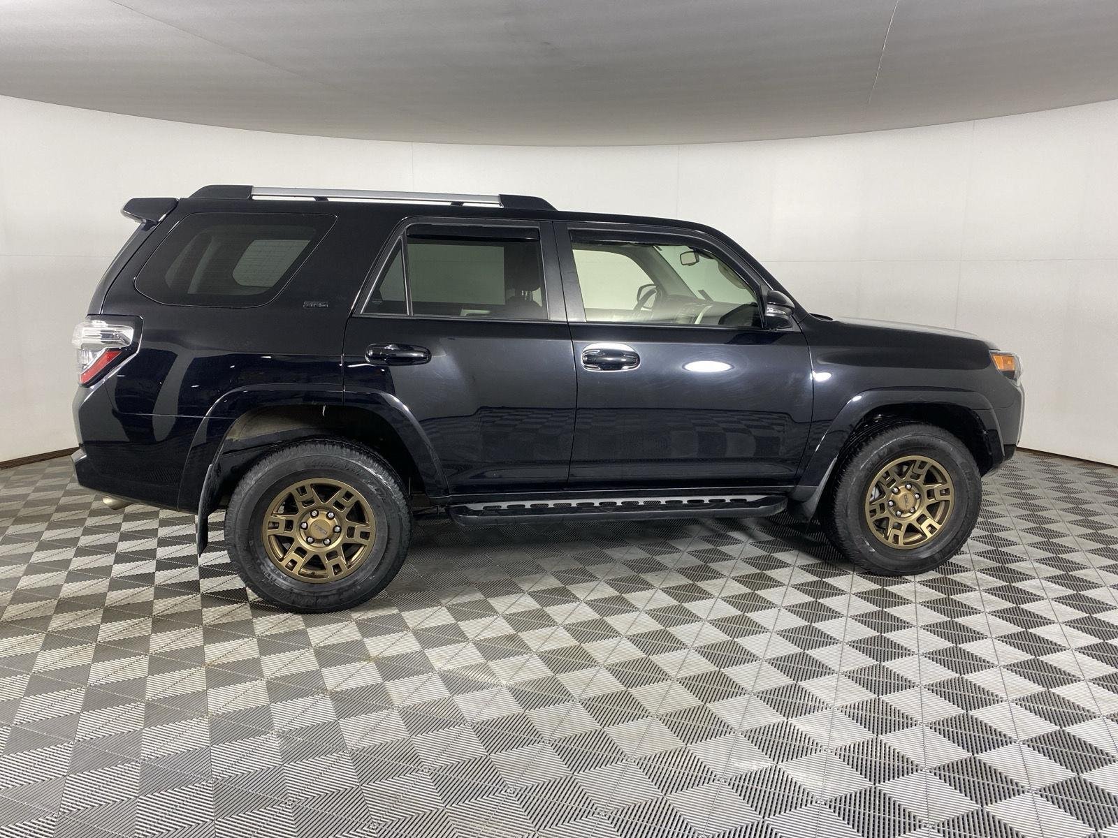 Used 2024 Midnight Black Metallic Toyota SR5 Premium image 11