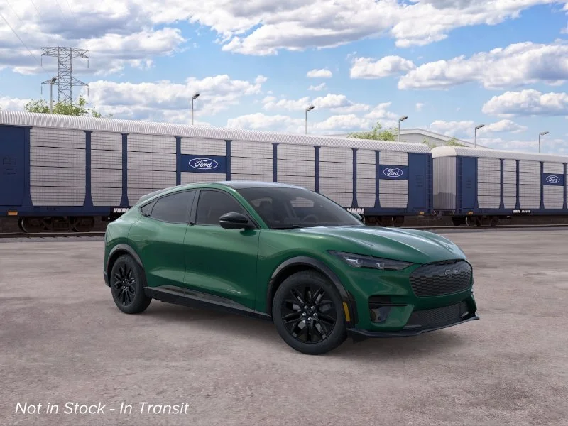 New 2026 Eruption Green Metallic Ford Premium image 7