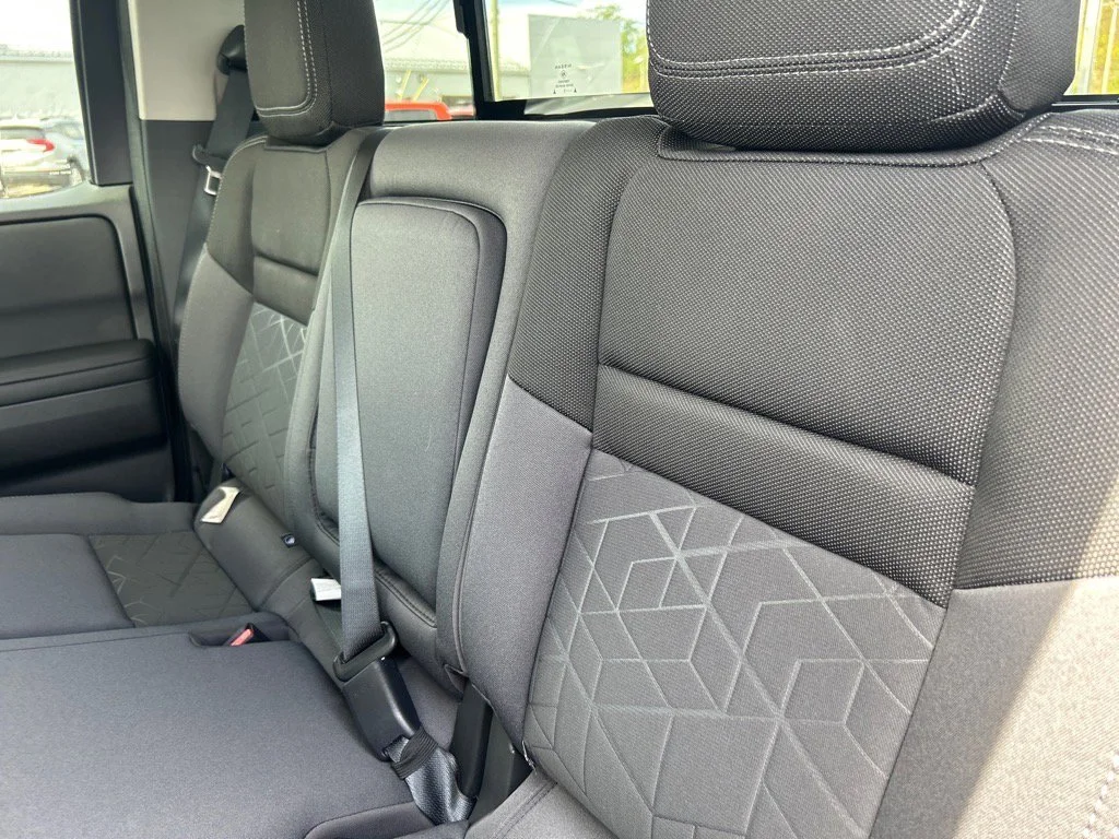 2026 Nissan Frontier SV - Photo 6