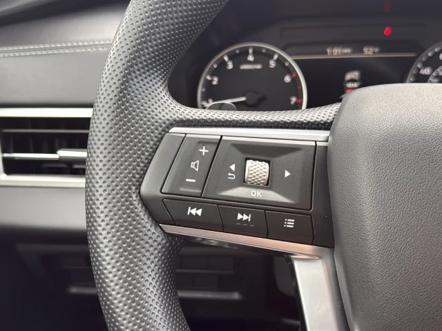 New 2026 Black Mitsubishi ES 1.5T 2WD image 25