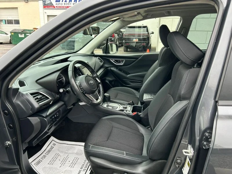 Used 2022 Gray Subaru Premium Sport Utility 4D image 33