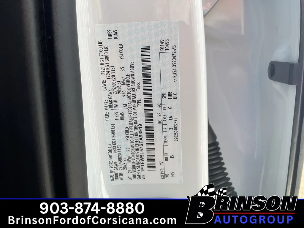 Used 2025 Oxford White Ford LARIAT image 33