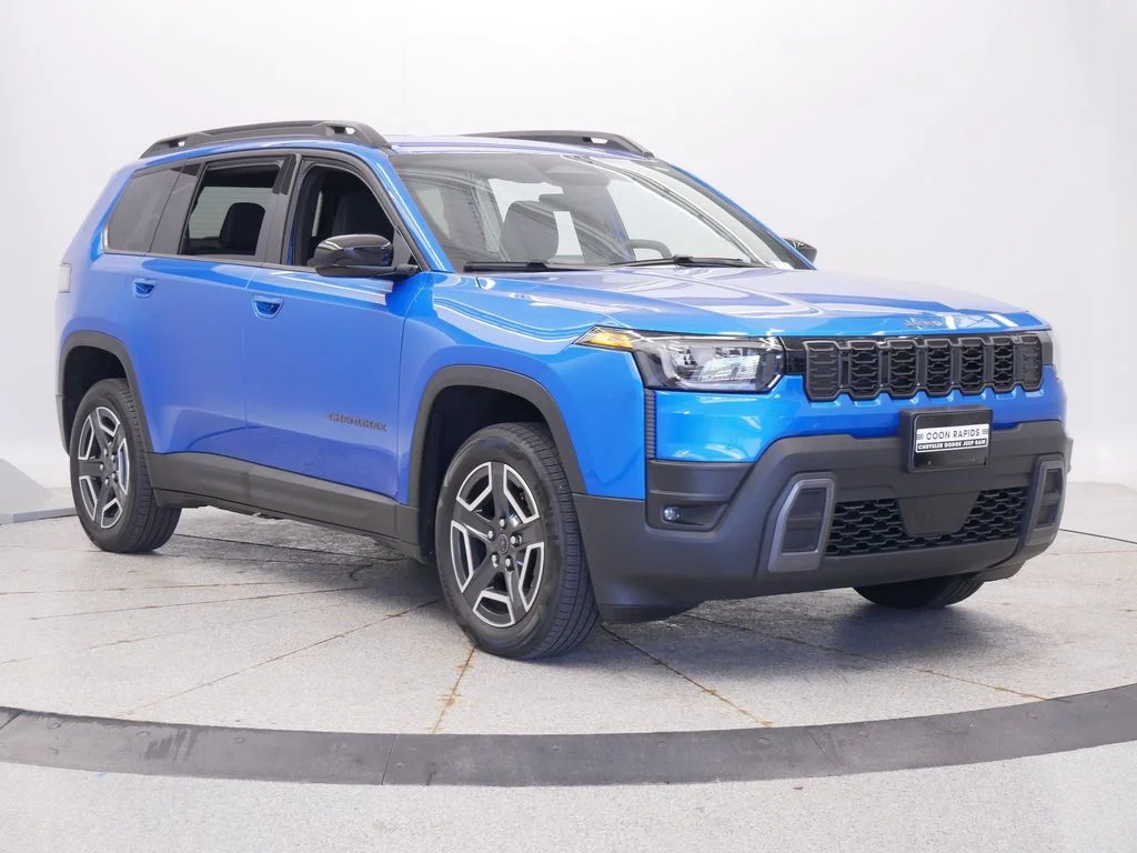 2026 Jeep Cherokee Laredo - Photo 8