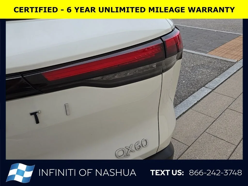 Certified Used 2024 White INFINITI LUXE image 12
