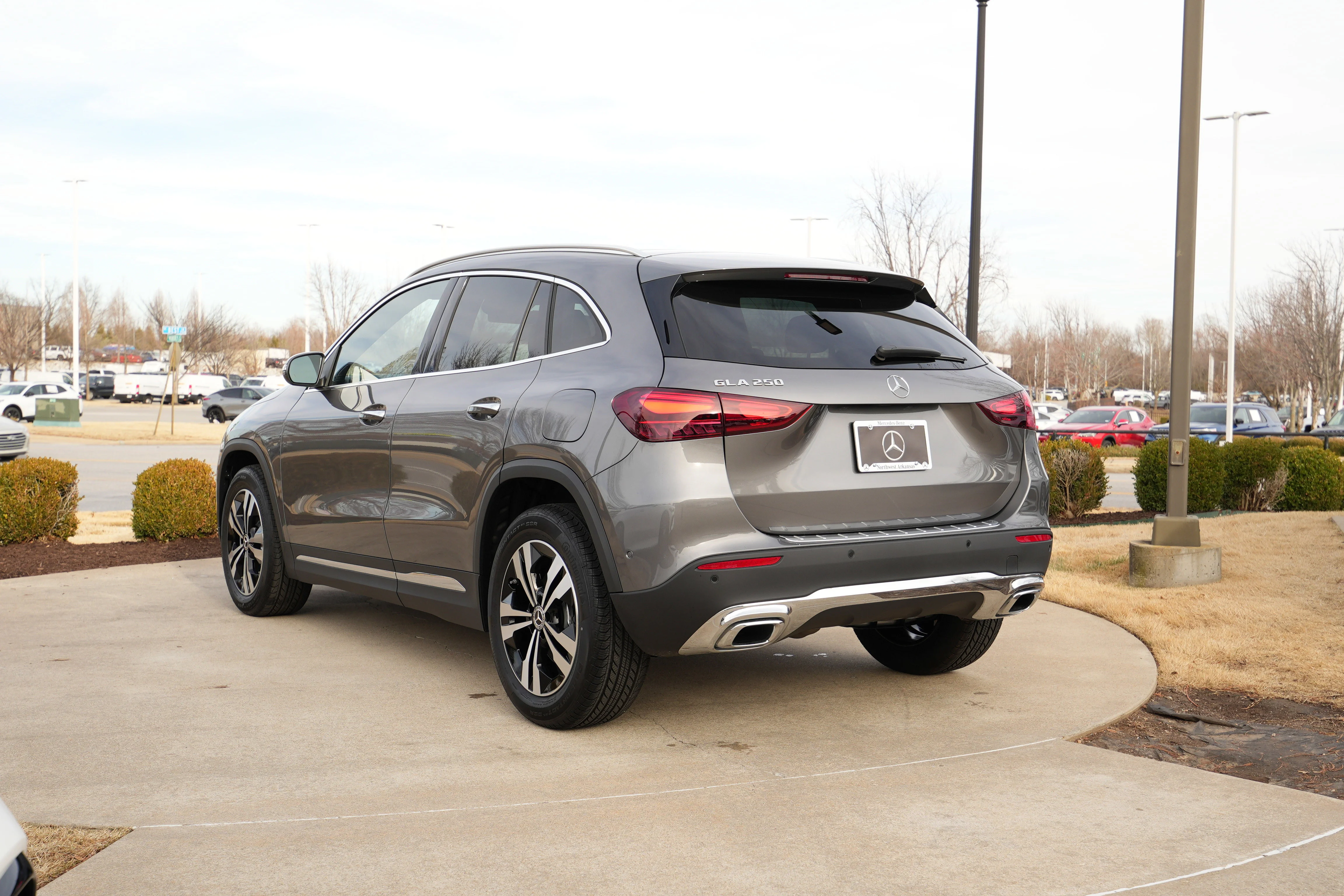 Used 2026 Gray Mercedes-Benz GLA 250 image 6