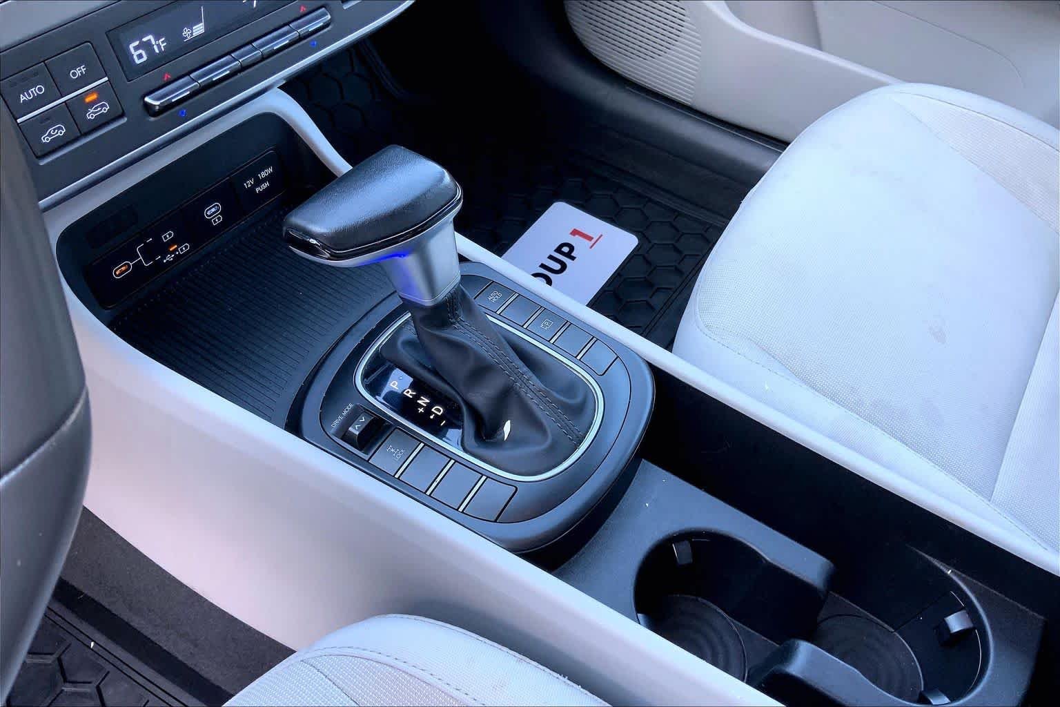 2024 Hyundai Kona SEL - Photo 17