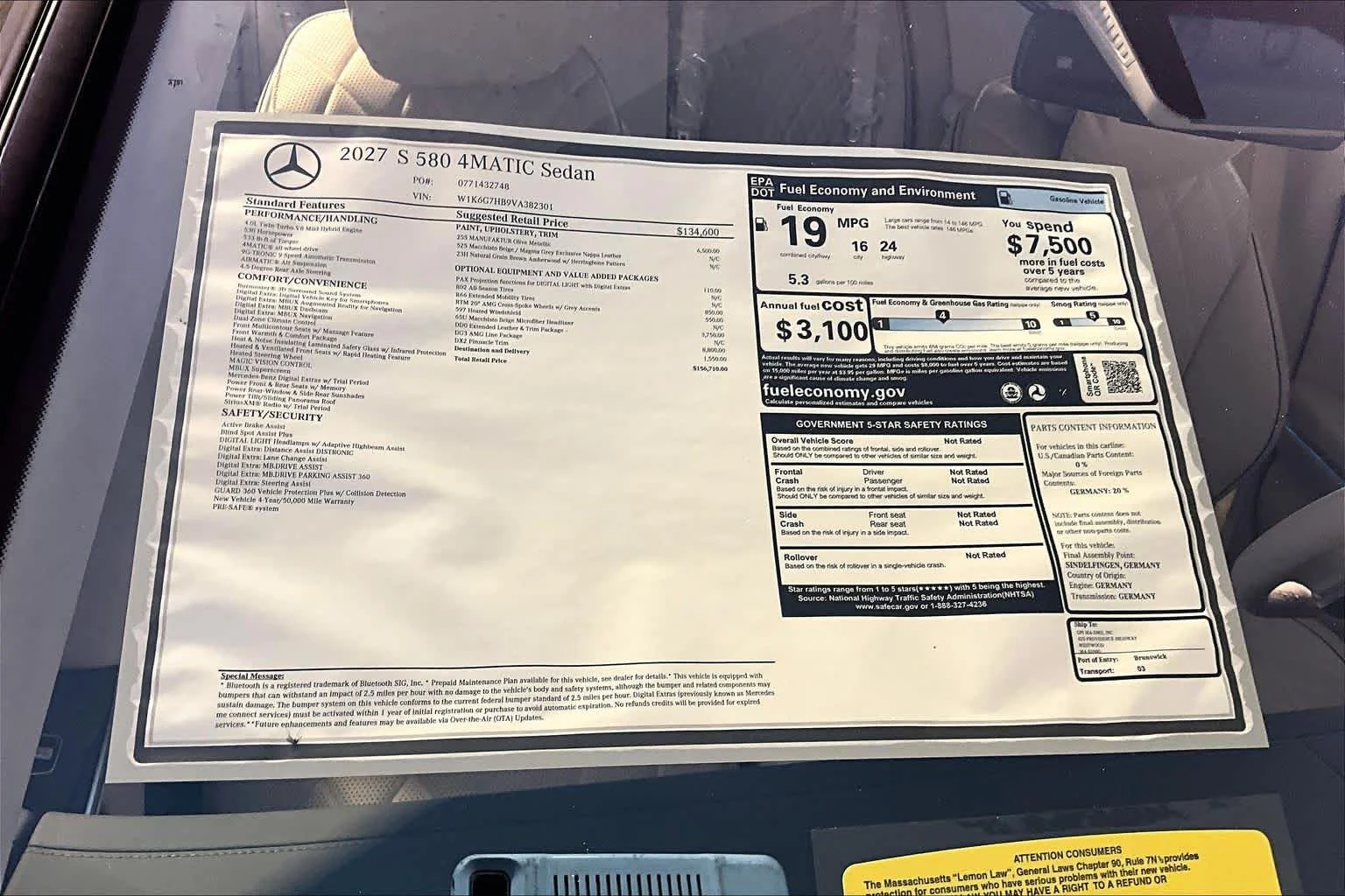 New 2027 MANUFAKTUR Olive Metallic Mercedes-Benz S 580 image 18