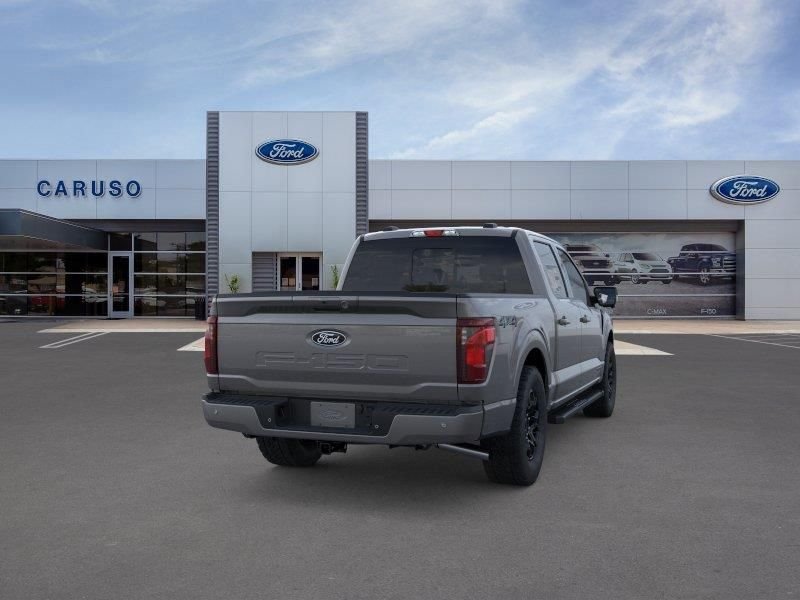 New 2026 Carbonized Gray Metallic Ford XLT image 8