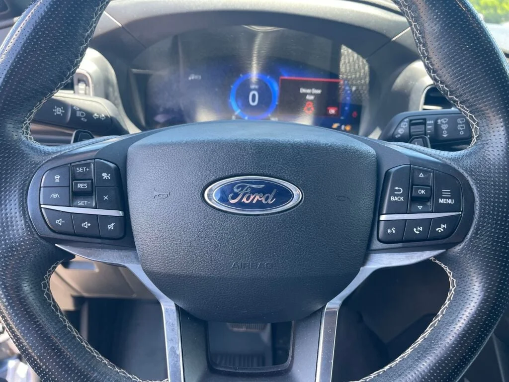 Used 2020 Blue Ford ST image 17
