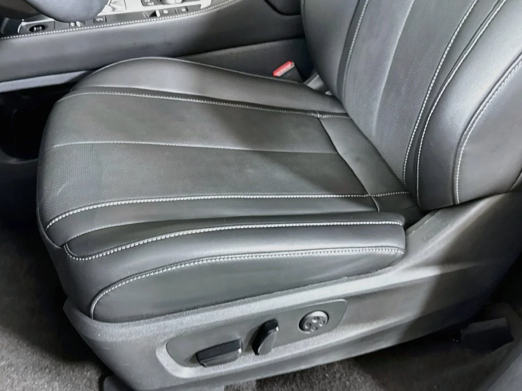 Certified Used 2027 Gray INFINITI LUXE image 26