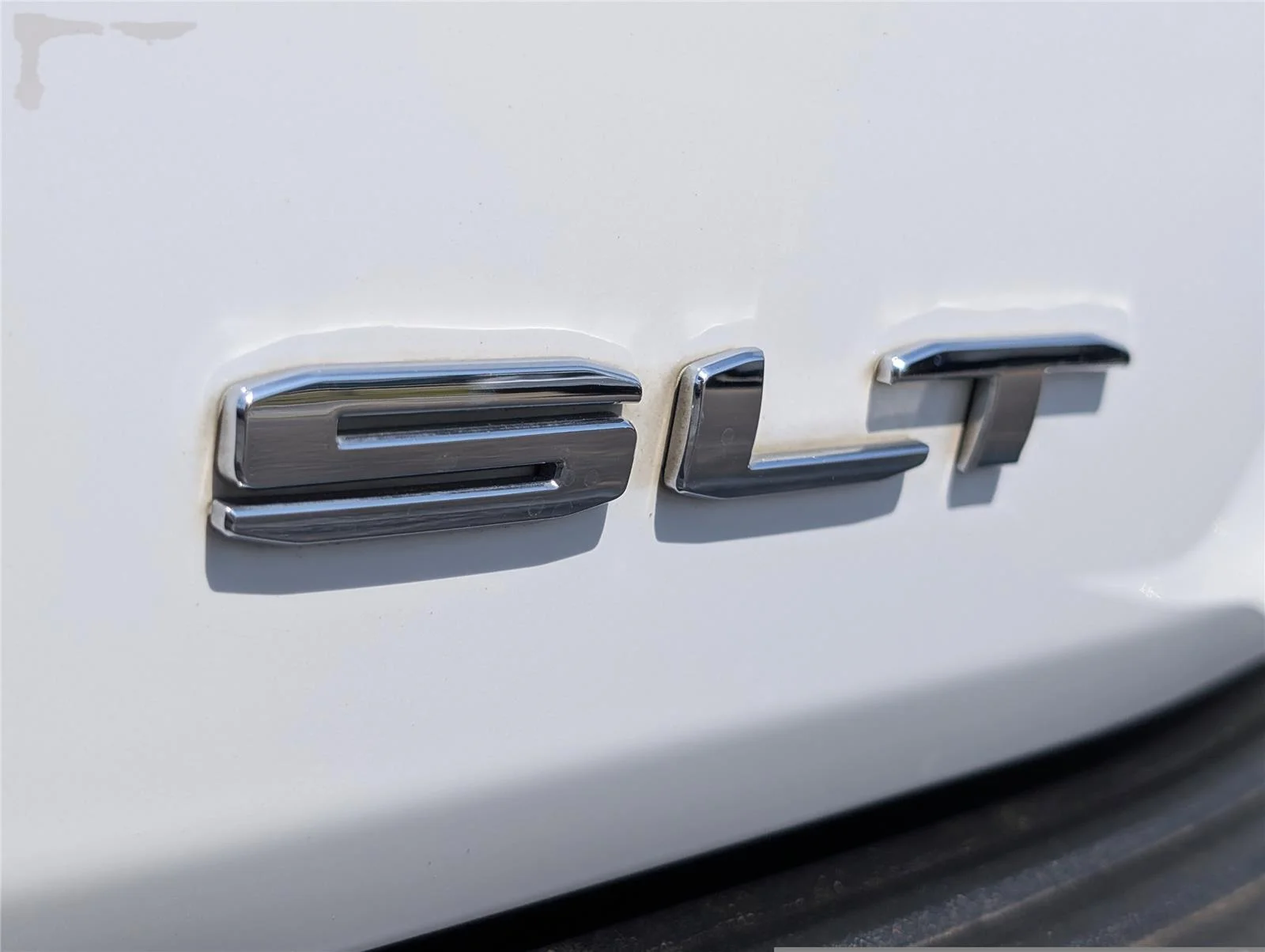 Used 2022 Summit White GMC SLT image 35