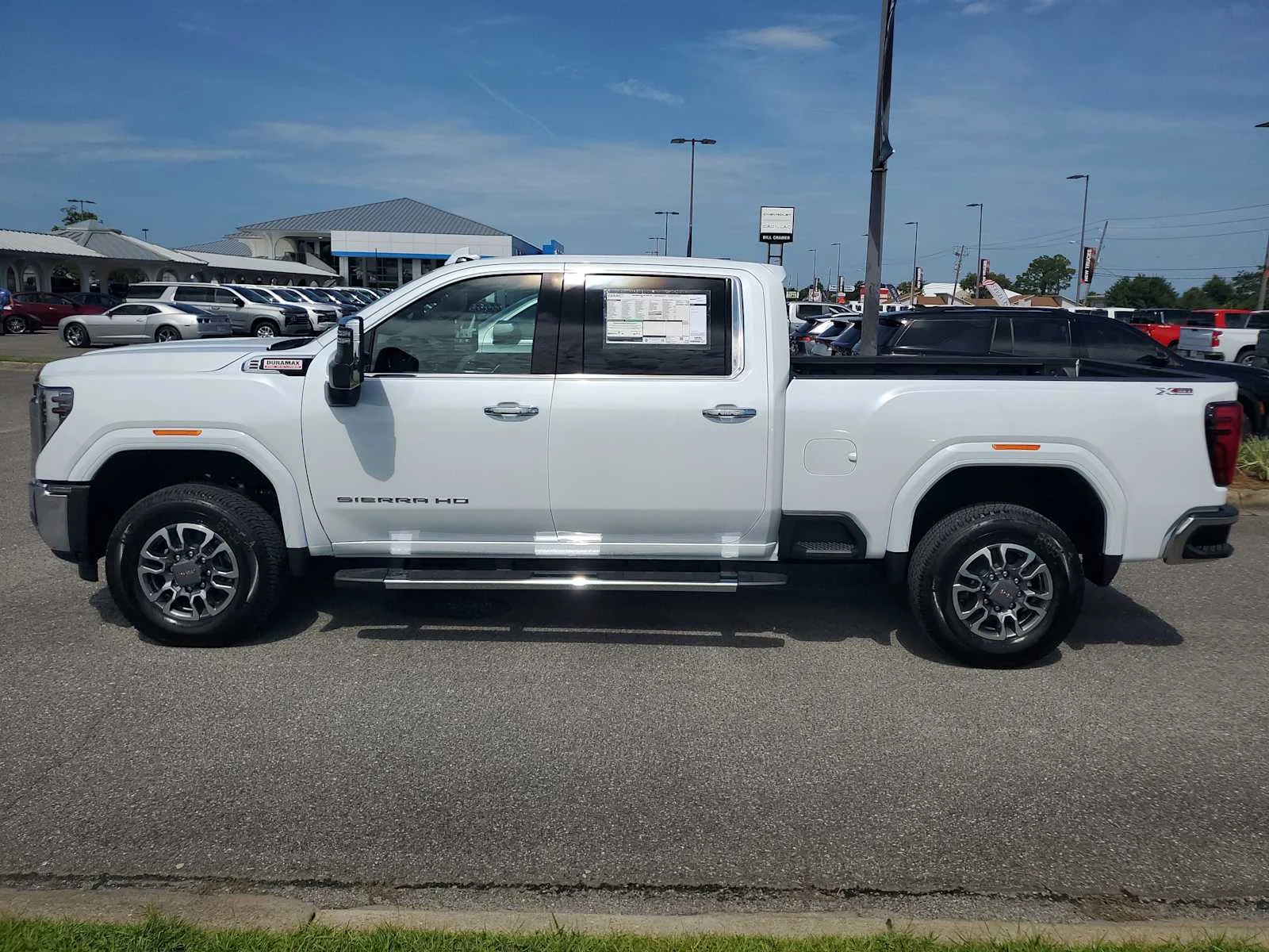 New 2026 Glacier White Tricoat GMC SLT image 2