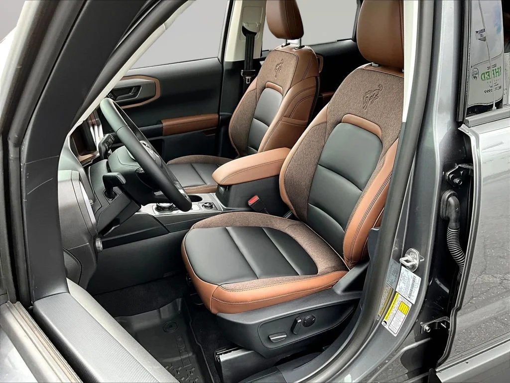 New 2026 Carbonized Gray Metallic Ford Outer Banks® image 26