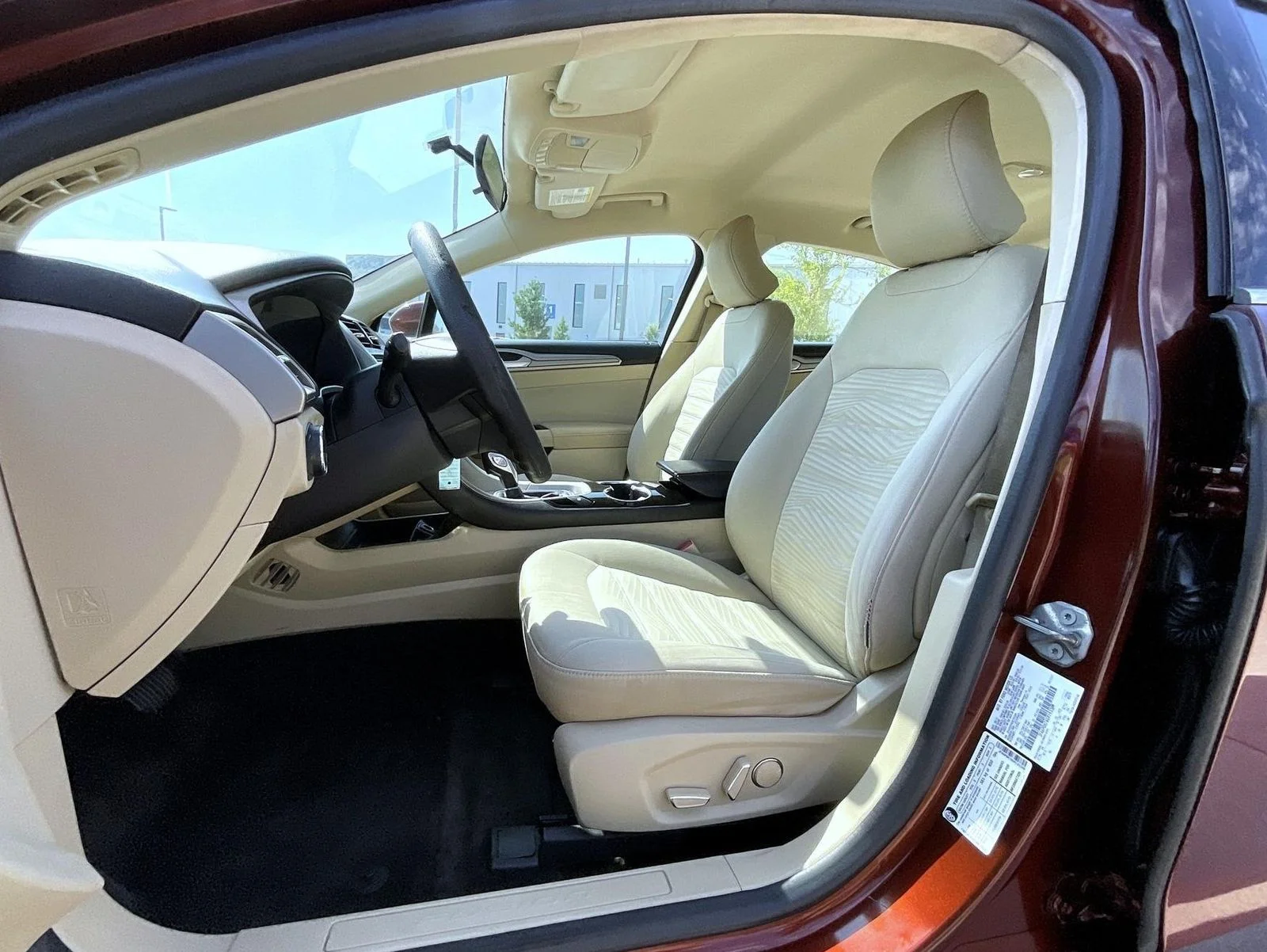 Used 2016 Brown Ford SE image 10