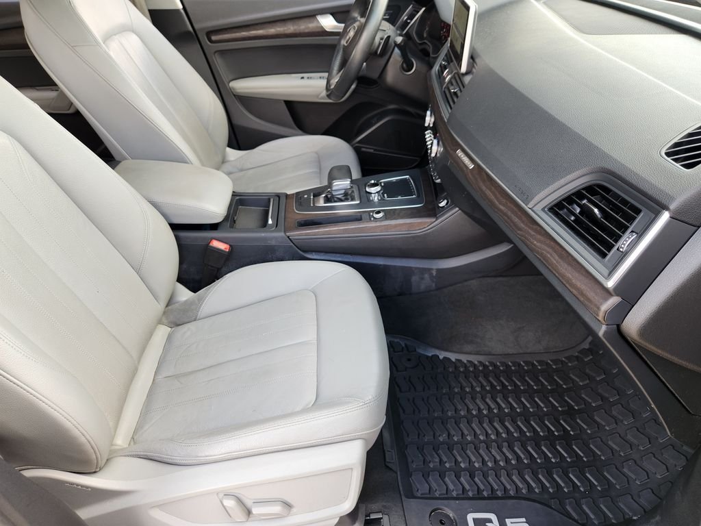 Used 2018 Moonlight Blue Metallic Audi Prestige image 16