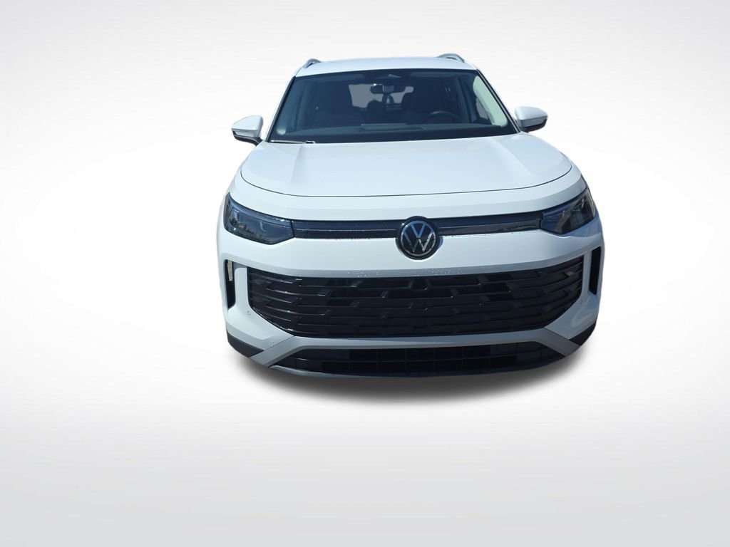 New 2026 White/off-white Volkswagen 2.0T S image 9