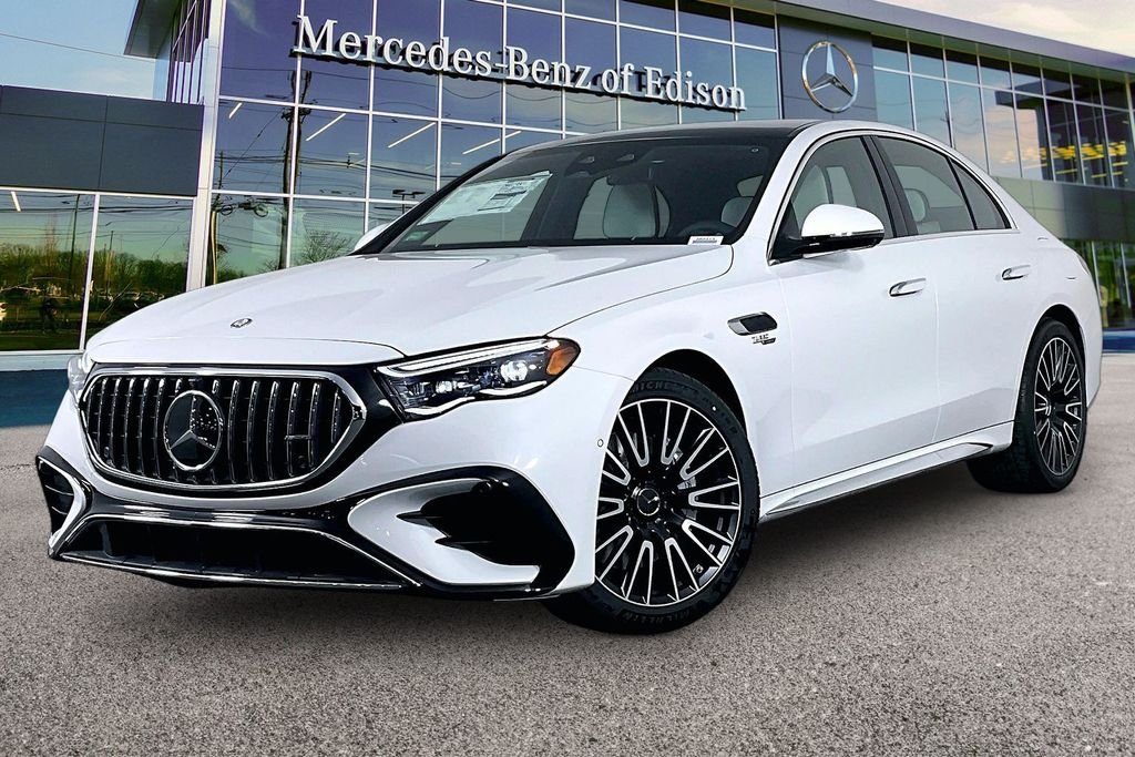 New 2026 MANUFAKTUR Moonlight White Metallic Mercedes-Benz AMG® E 53 E 4MATIC+ Sedan image 2