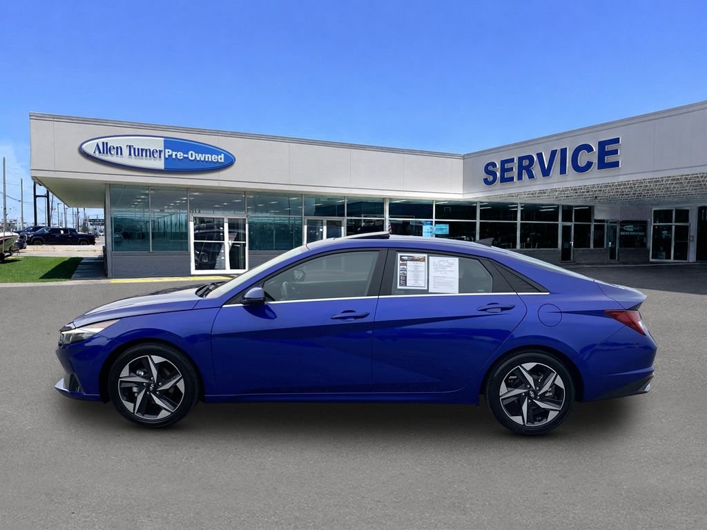 Used 2023 Intense Blue Hyundai Limited image 5