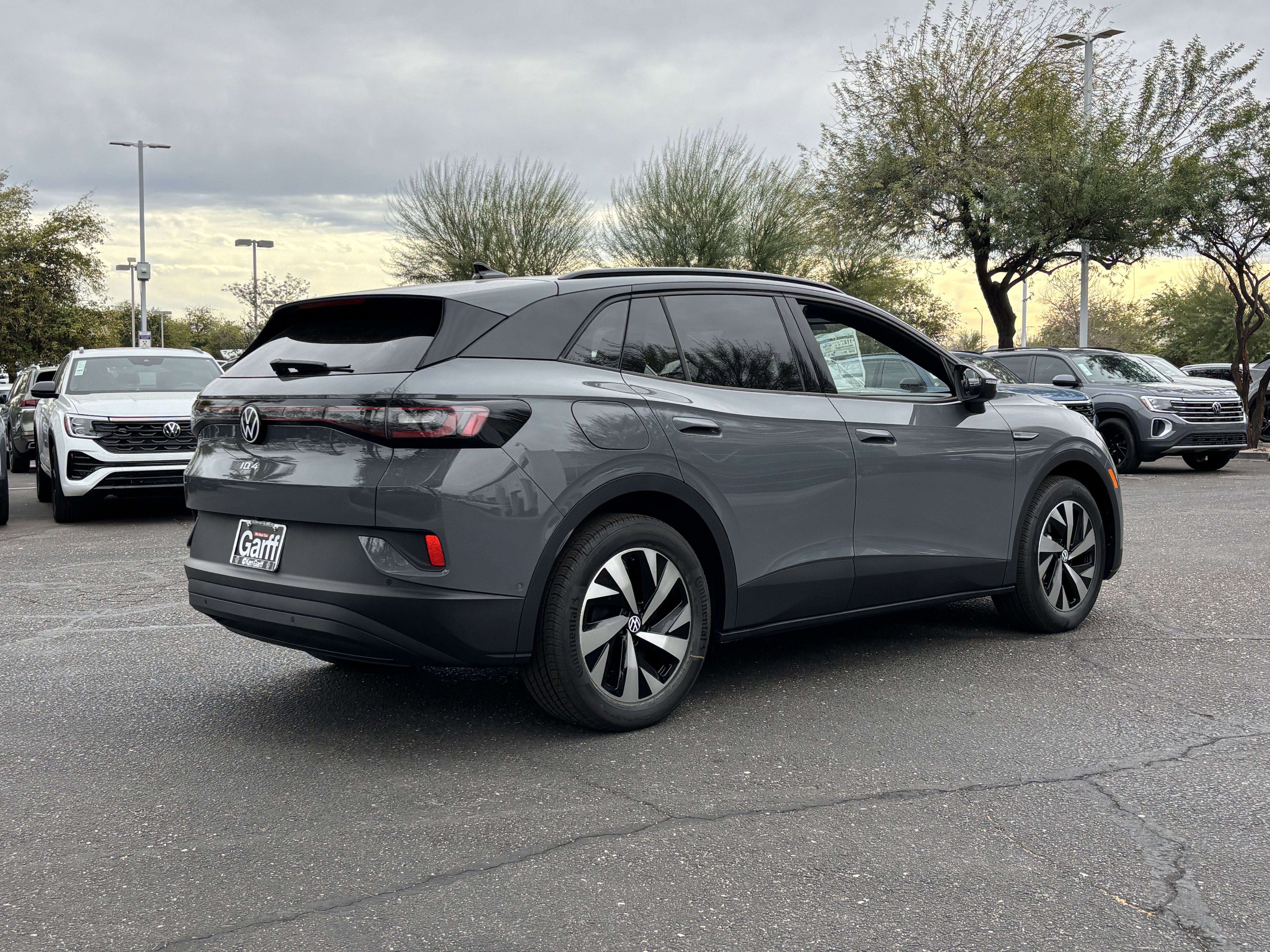 New 2026 Pure Gray Volkswagen Pro image 3