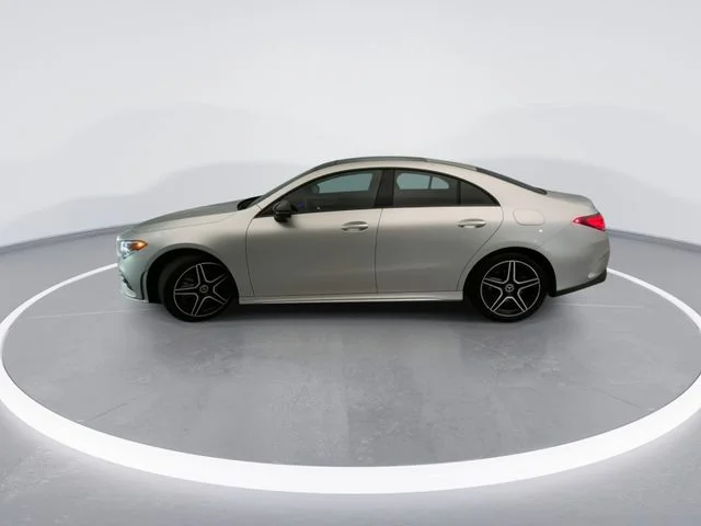 Used 2023  Mercedes-Benz CLA 250 image 9