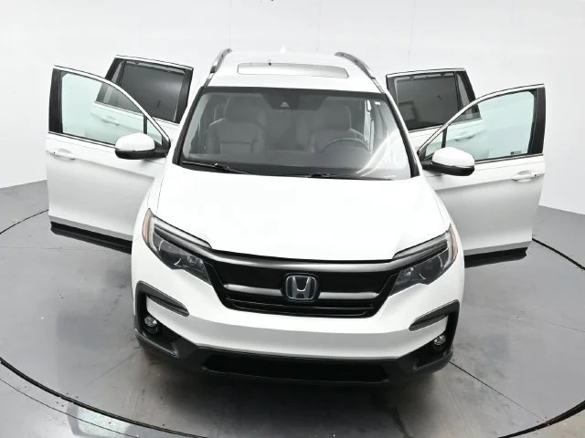 Used 2022 White Honda Special Edition image 45
