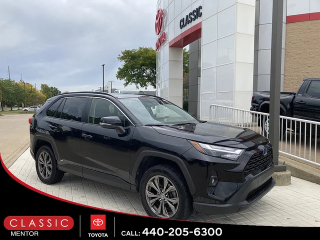 2024 Toyota RAV4 Hybrid XLE Premium