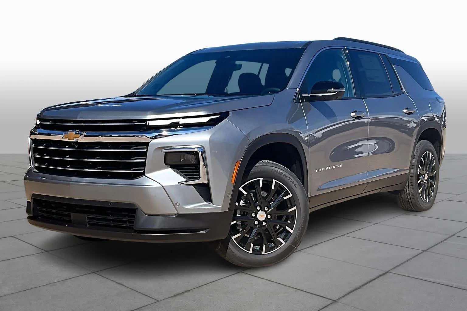 2026 Chevrolet Traverse FWD LT's photo