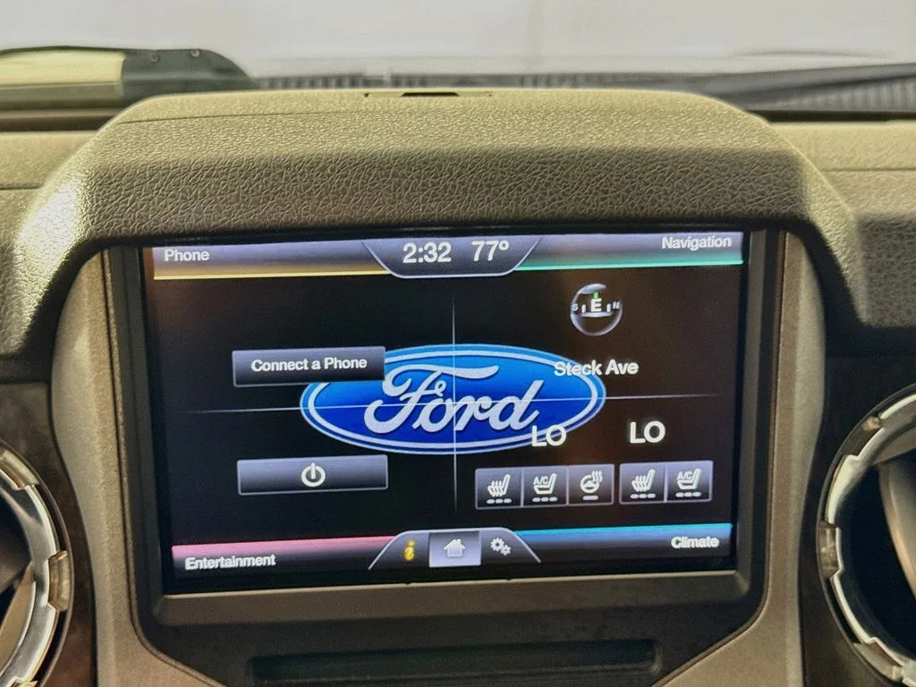 Used 2015 Tuxedo Black Metallic Ford Platinum image 18