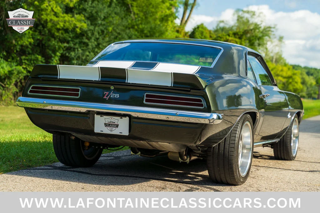 Used 1969 Green Chevrolet Z28 image 18