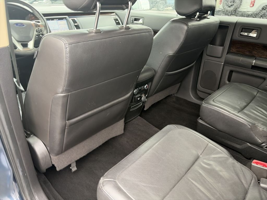 Used 2019 Blue Metallic Ford Limited image 17