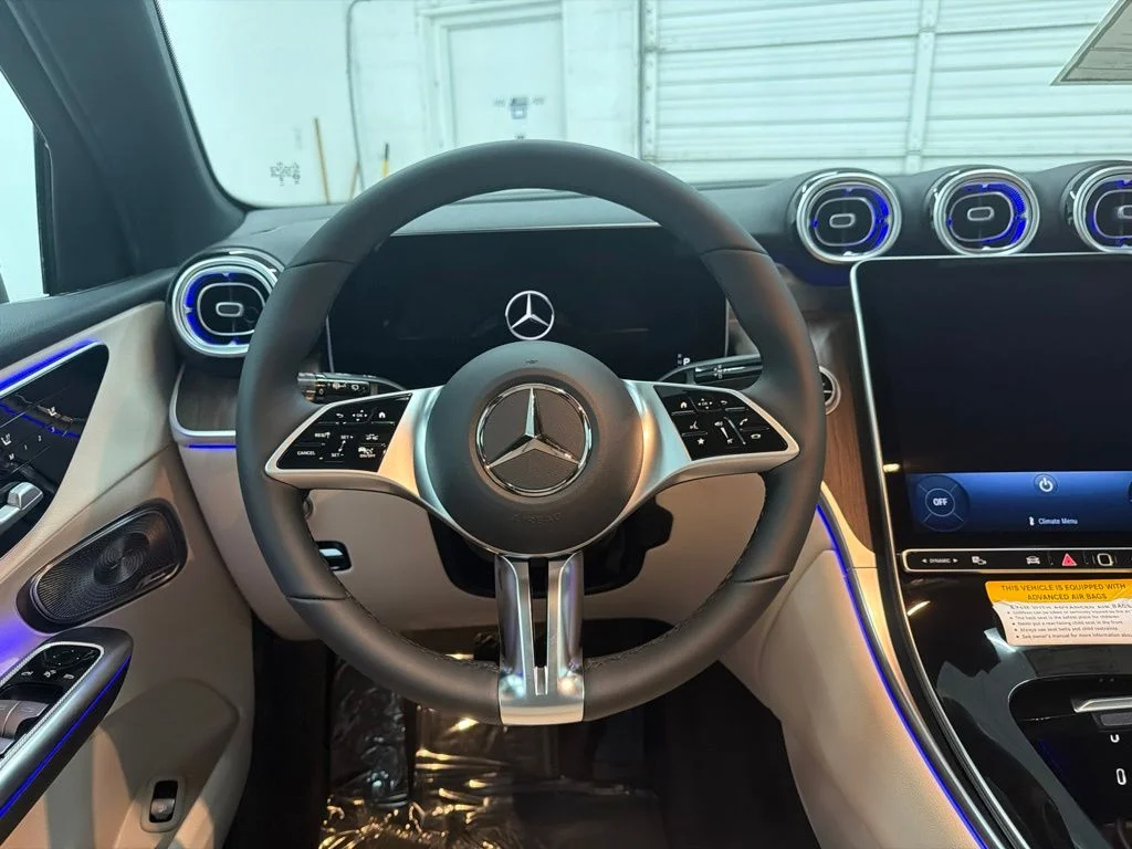 New 2027 Gray Mercedes-Benz GLC 300 image 20