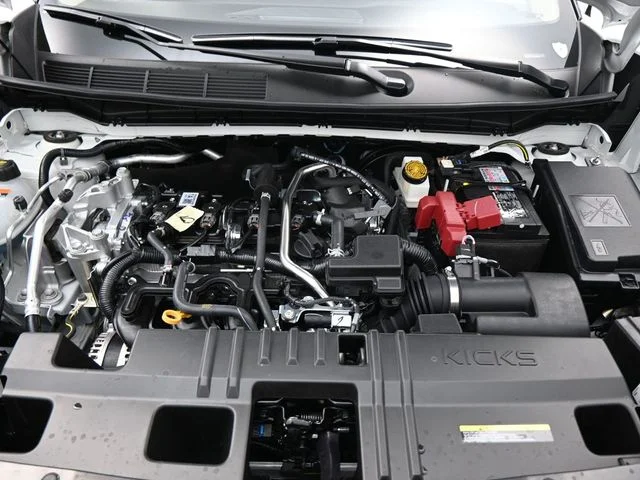 2025 Nissan Kicks SR - Photo 31