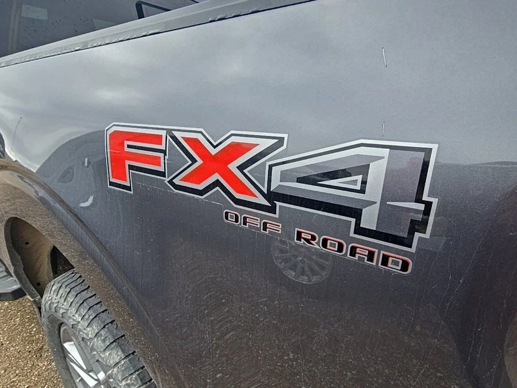 Used 2022 Gray Ford Lariat image 8