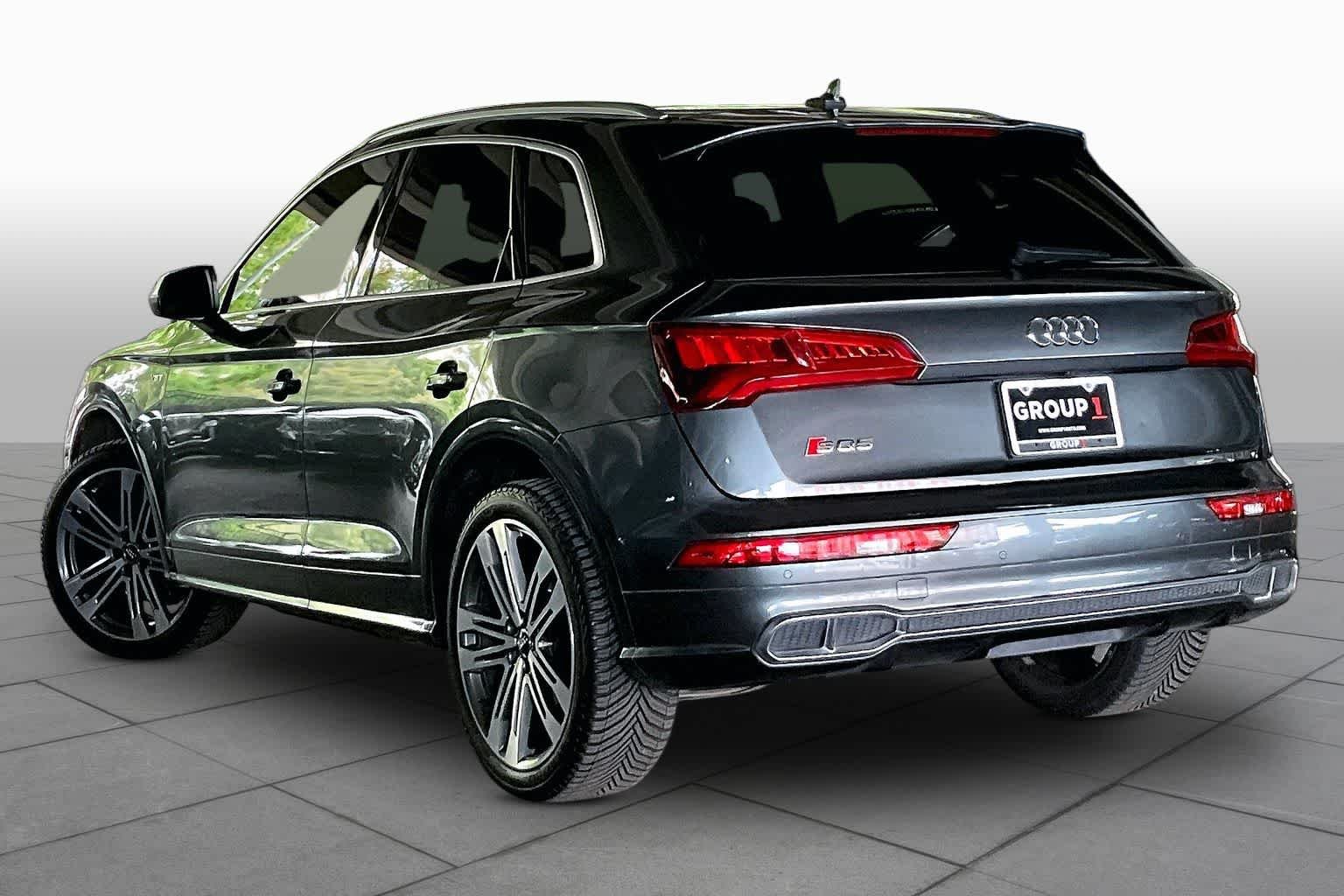 Used 2018 Daytona Gray Pearl Effect Audi Prestige image 11