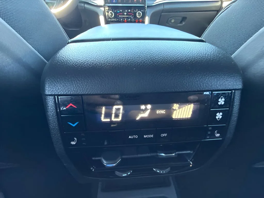 Used 2023 Red Jeep Overland image 12