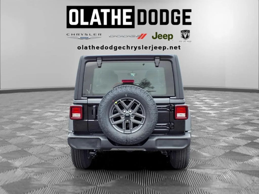 New 2026 Black Clear-Coat Exterior Paint Jeep Sport image 24