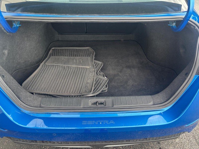 Used 2023 Electric Blue Metallic Nissan SR CVT image 7