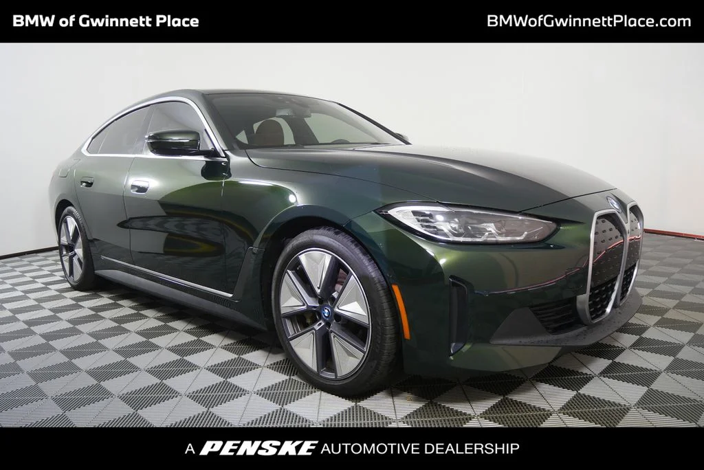2024 BMW i4 xDrive40's photo
