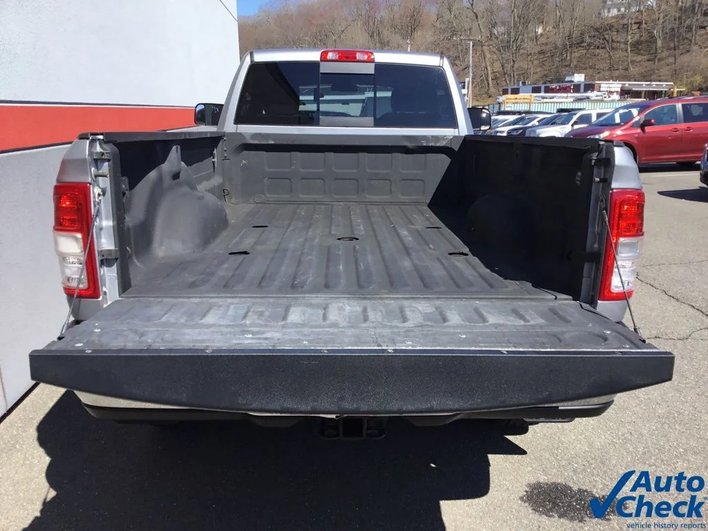 Used 2019 Silver Ram Tradesman image 12
