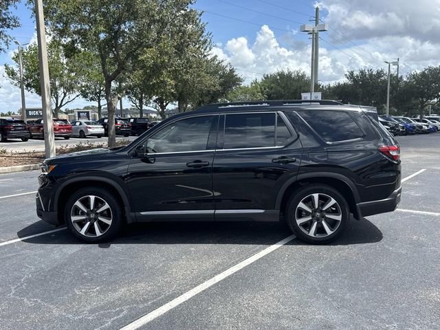 Used 2024 Black Honda Touring image 7