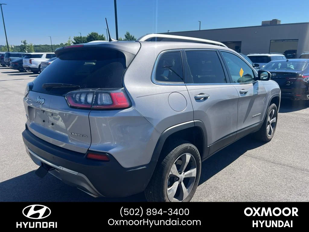 Used 2019 Billet Silver Metallic Clearcoat Jeep Limited image 18