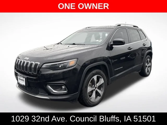 Used 2019 Black Jeep Limited image 3