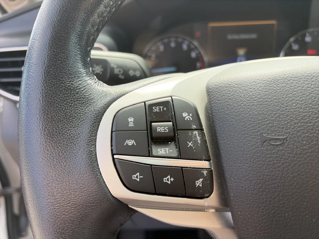 Used 2021 White Ford XLT image 20