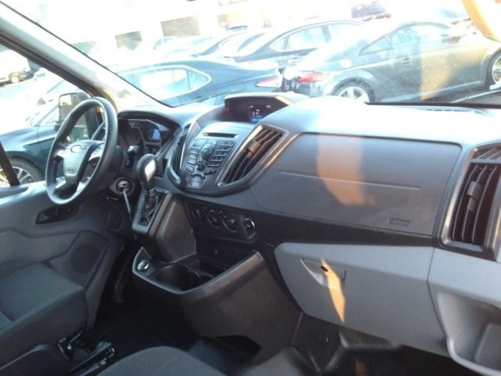 Used 2019 Oxford White Ford w/ rearCam image 43