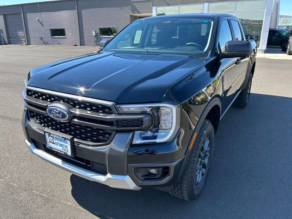 New 2026 Shadow Black Ford XLT image 15